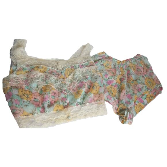 Vintage Victorias Secret Floral Halter And Lounge Tap Shorts Set Size Medium - Picture 5 of 6